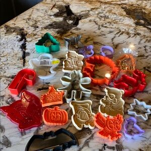 20 Assorted Colorful Holiday Cookie Cutters